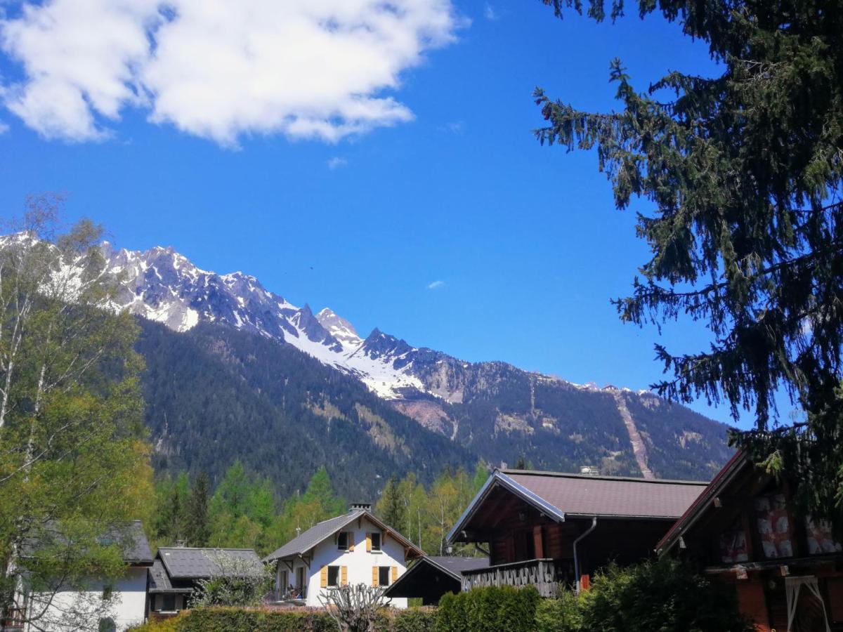 Le Chamoniard Volant Hostel Chamonix Exterior photo