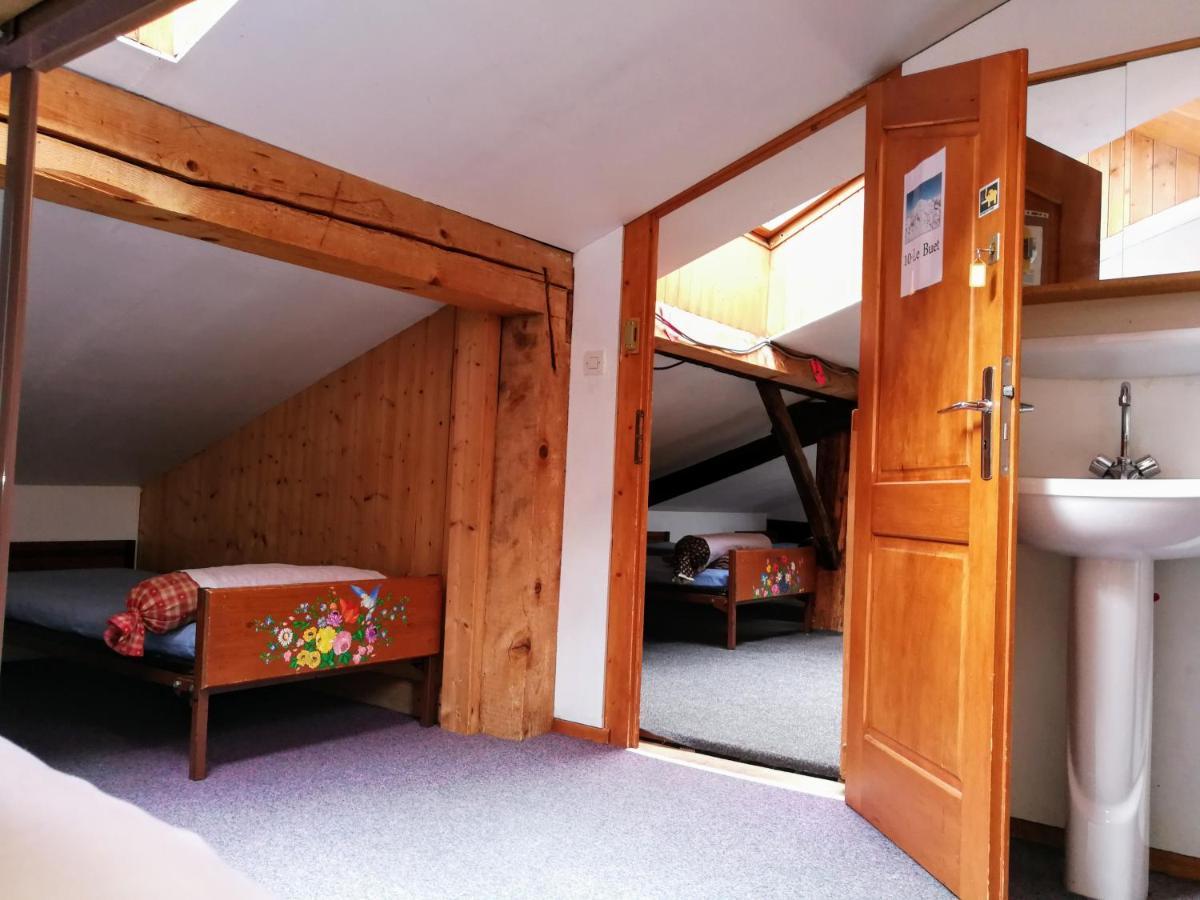 Le Chamoniard Volant Hostel Chamonix Exterior photo